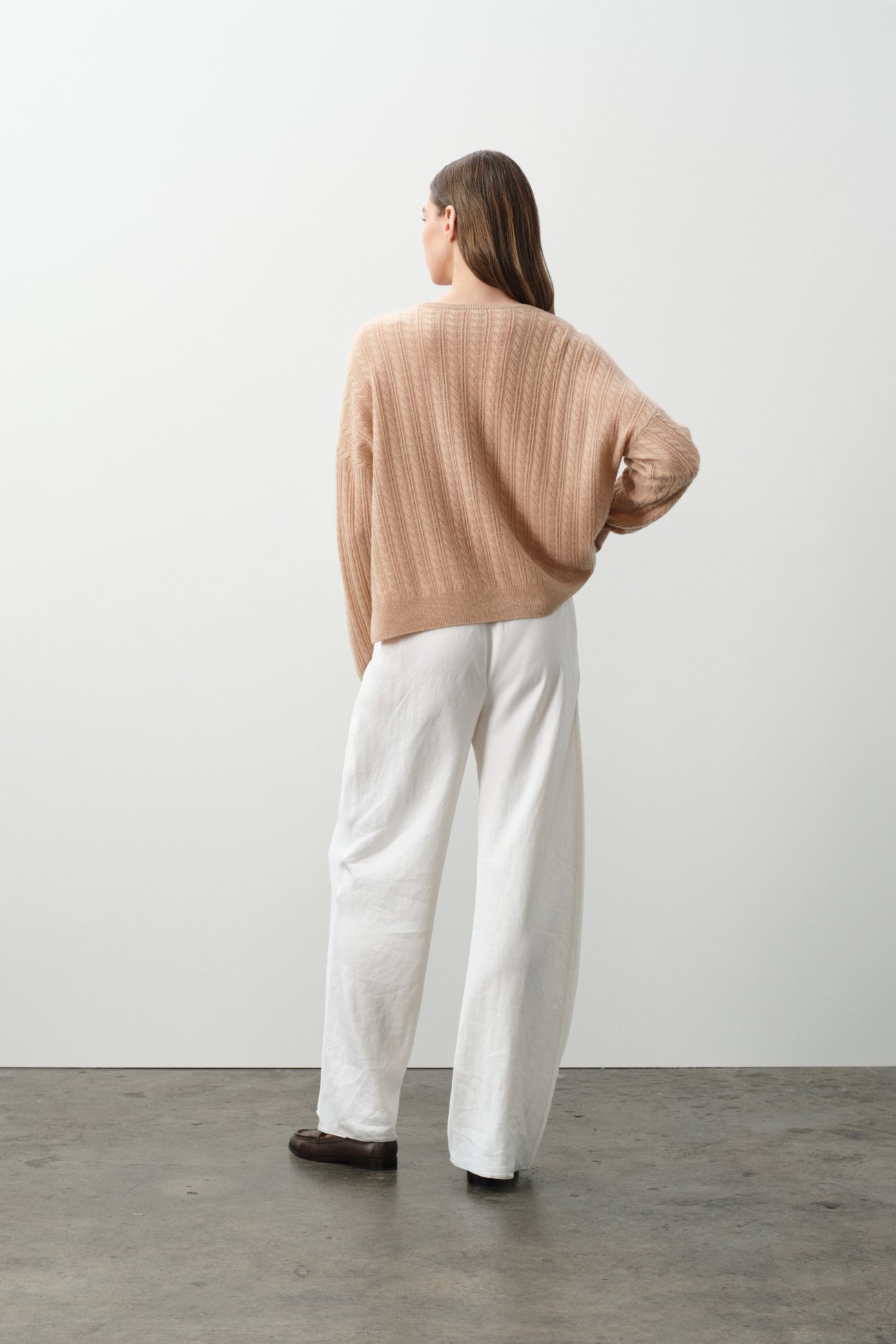 ELINA CASHMERE CABLEKNIT V-NECK