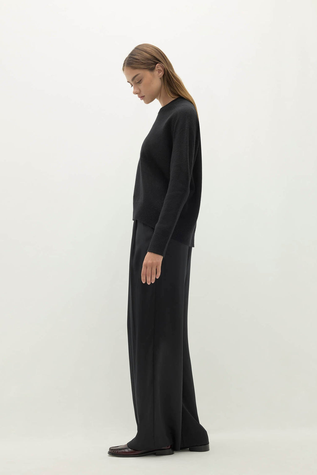 TAMMY CASHMERE CREWNECK SWEATER