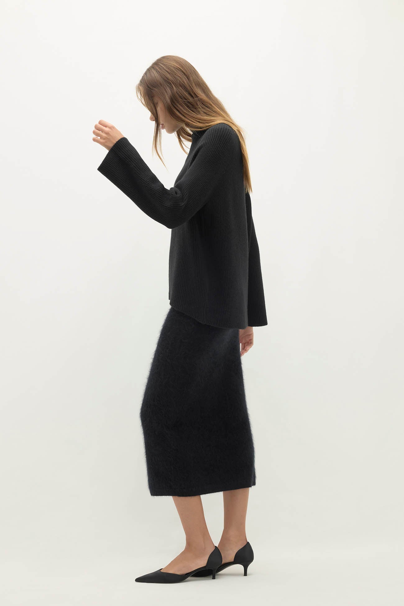 KORA CASHMERE MOCK NECK SWEATER